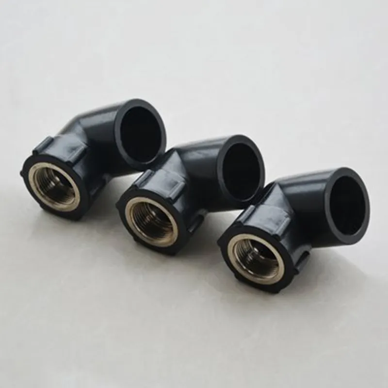 Отвод с внутренней резьбой.3